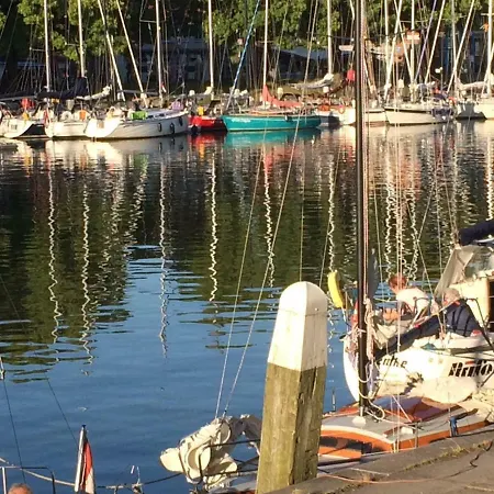 Bed & Breakfast Aan De Haven *